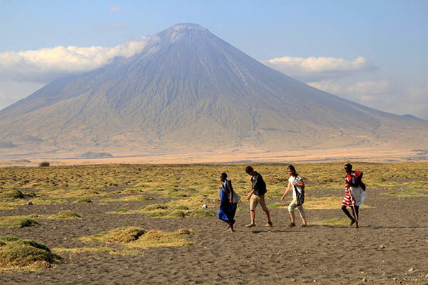 Mount-Oldoinyo-Lengai-6-600x400-1.jpg